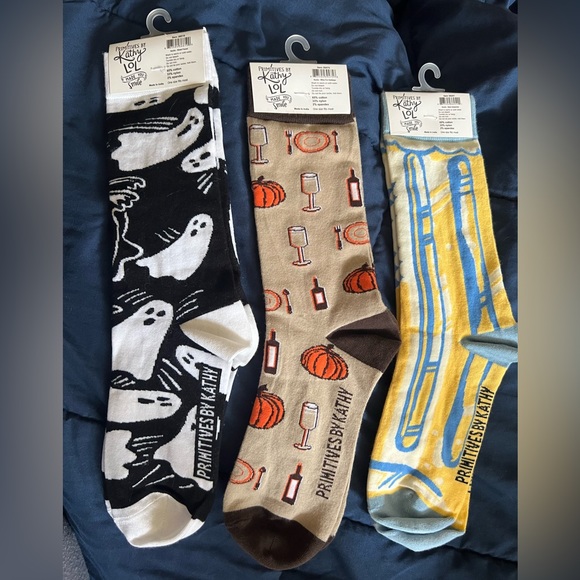 3-pack of fun drinking-related &/or holiday Kathy Primitives socks (beer, wine) - Picture 2 of 3